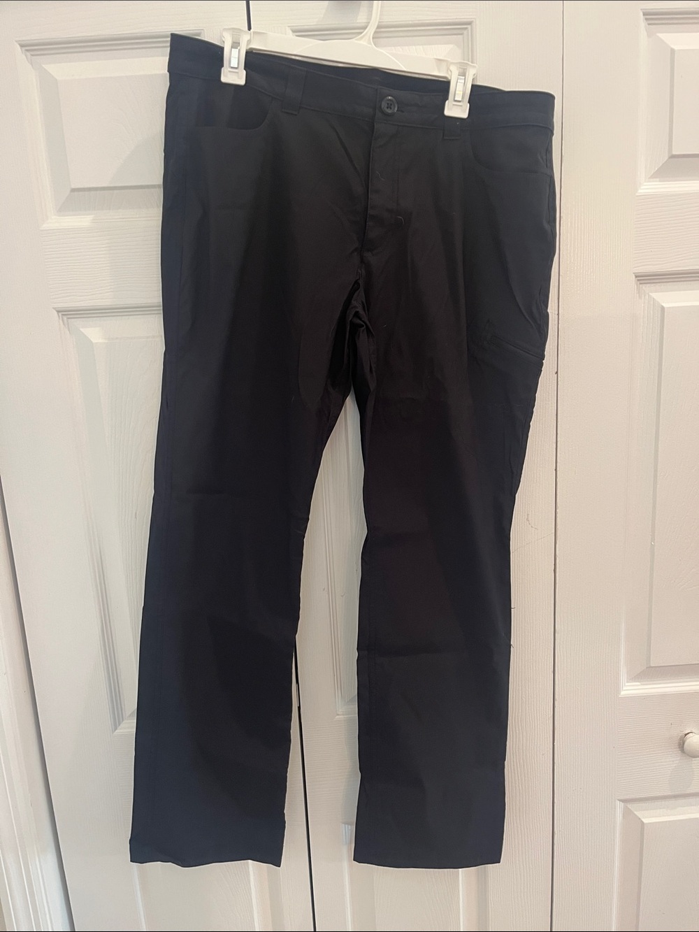 Eddie Bauer Black Women's Straight-Leg Trousers